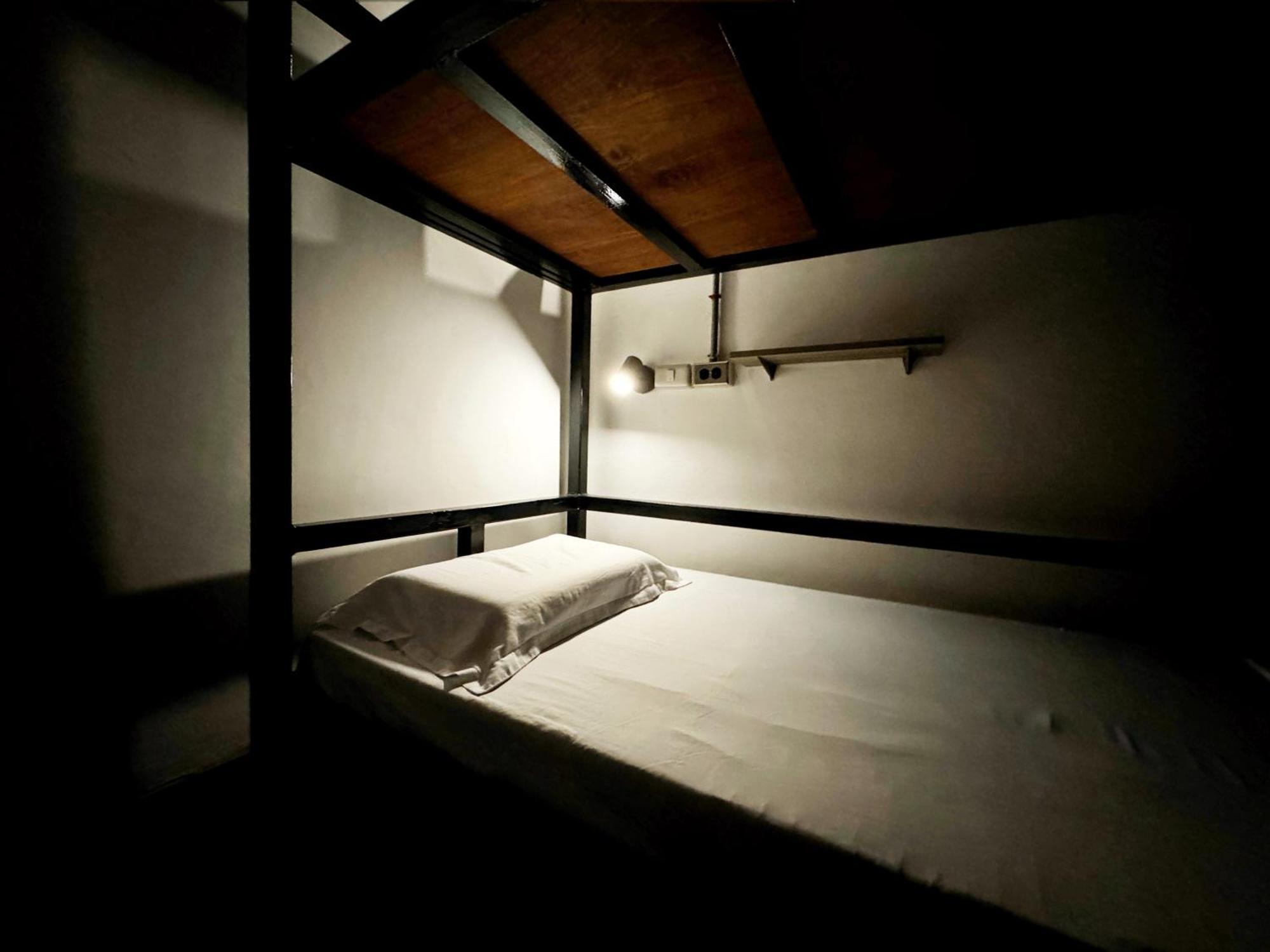 Ocean Breeze Hostel By Daily Sweet Moalboal Esterno foto